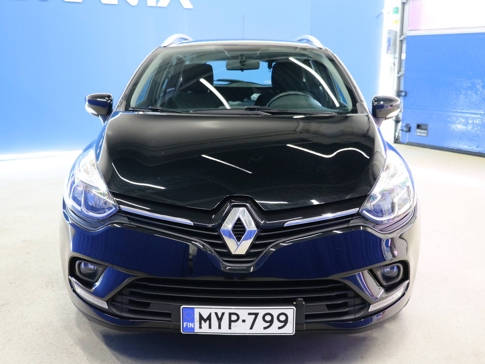 Renault Clio Sport Tourer TCe 90 Fête 2020, kuva 2/23