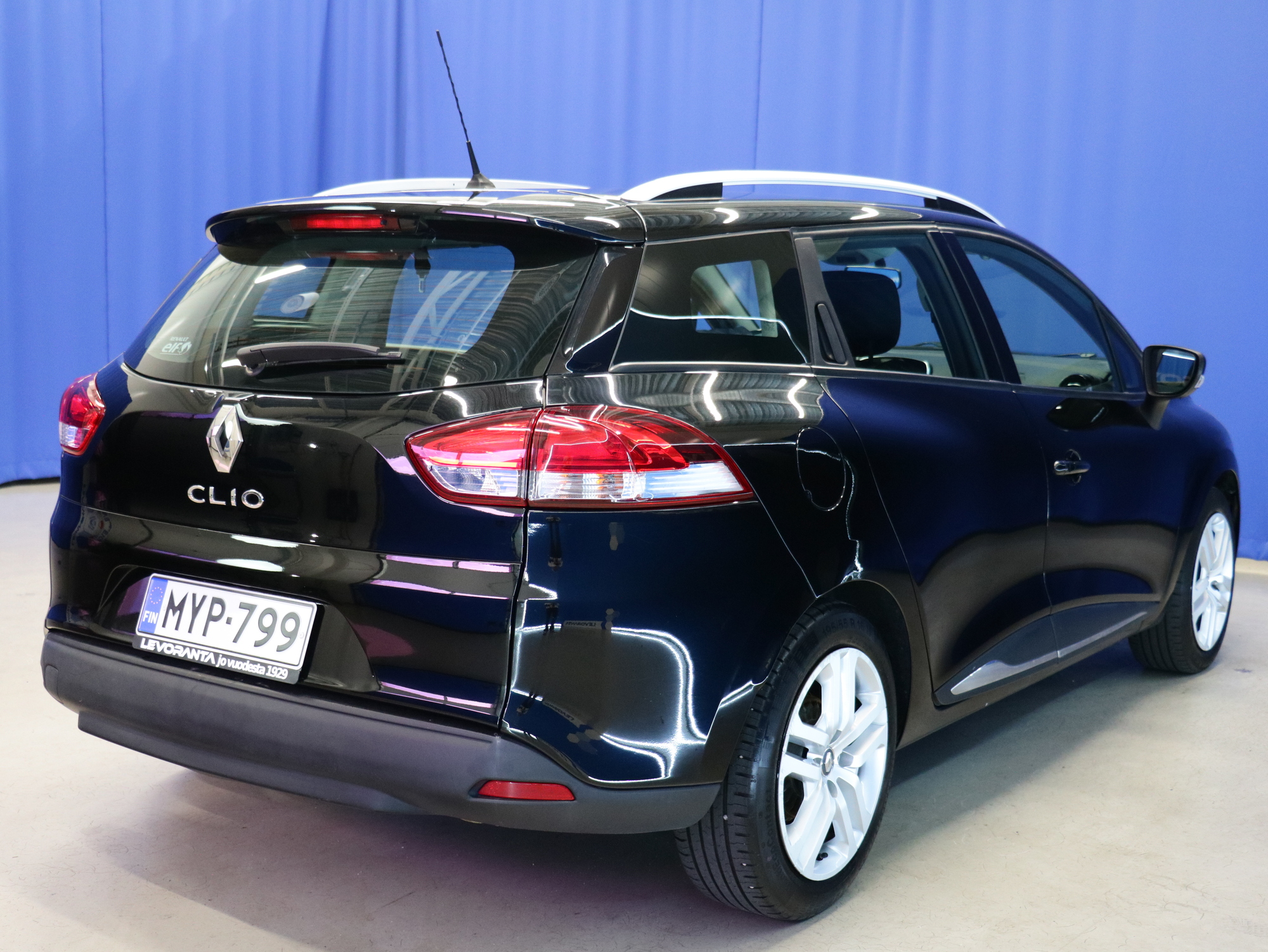 Renault Clio Sport Tourer TCe 90 Fête 2020, kuva 6/23