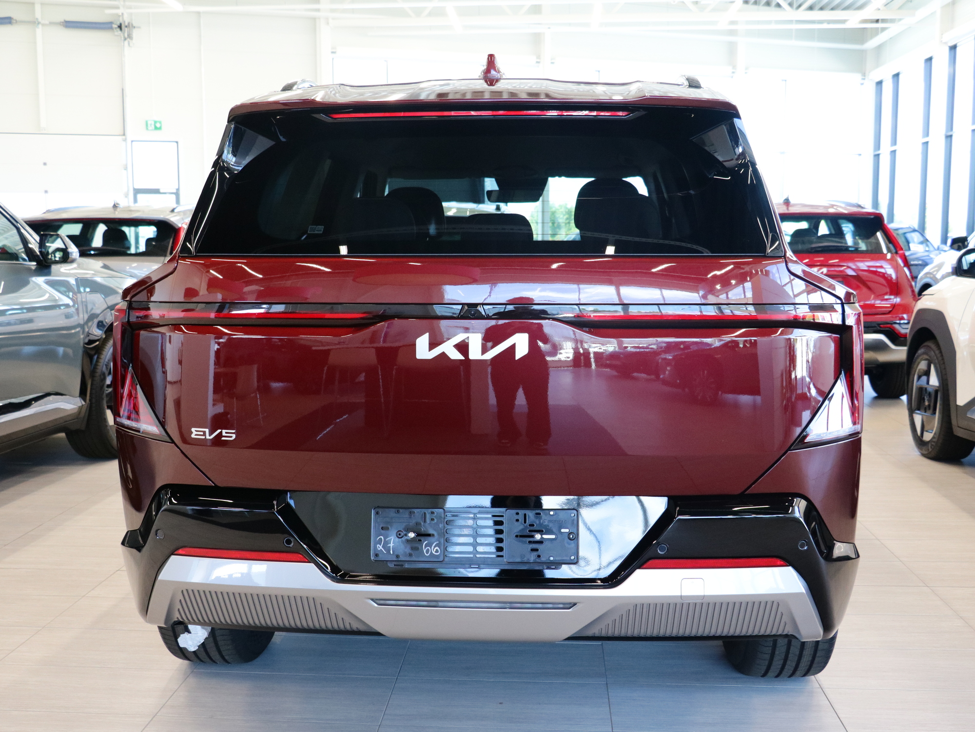 Kia EV5 Earth AWD 81,4kWh 265hv 2026, kuva 5/26