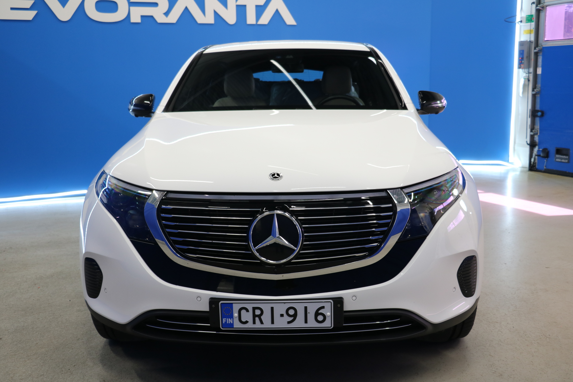 Mercedes-Benz EQC 400 4MATIC Business 2023, kuva 2/27