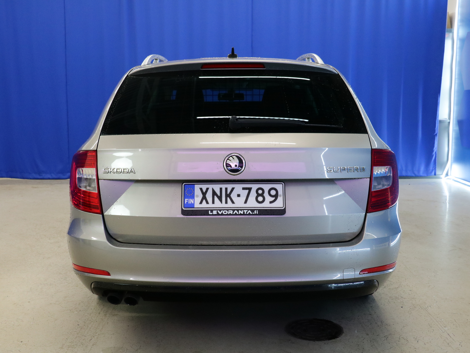 Skoda Superb 2015, photo 5/23