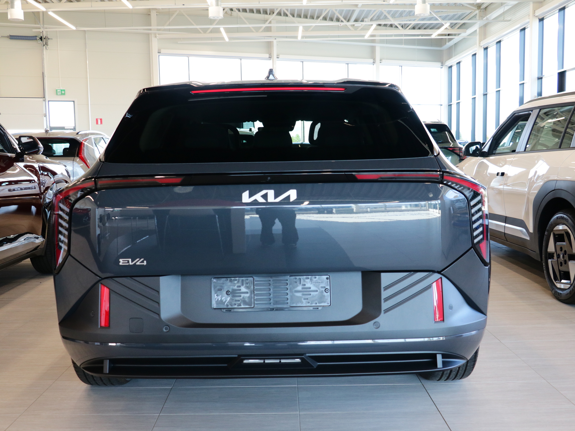 Kia EV4 Earth AWD 81,4kWh 265hv 5D 2026, kuva 4/20