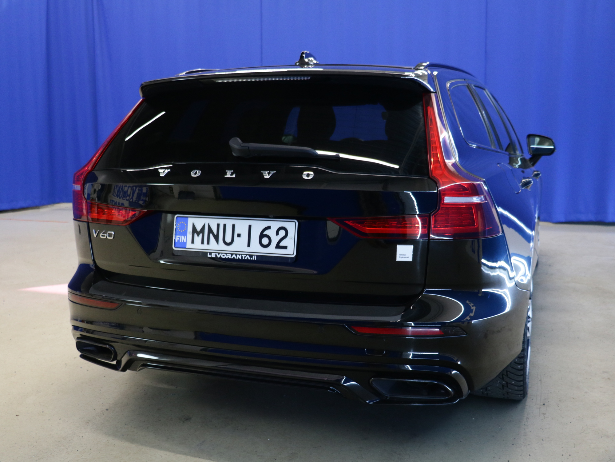 Volvo V60 2021, photo 6/37