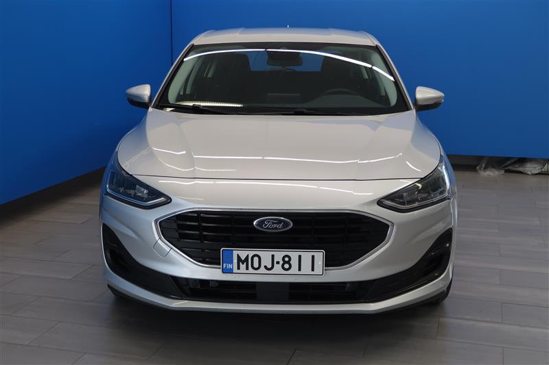Ford Focus 2022, photo 2/15