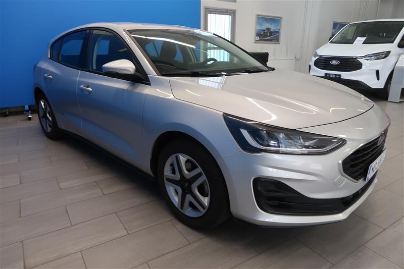 Ford Focus 2022, photo 3/15