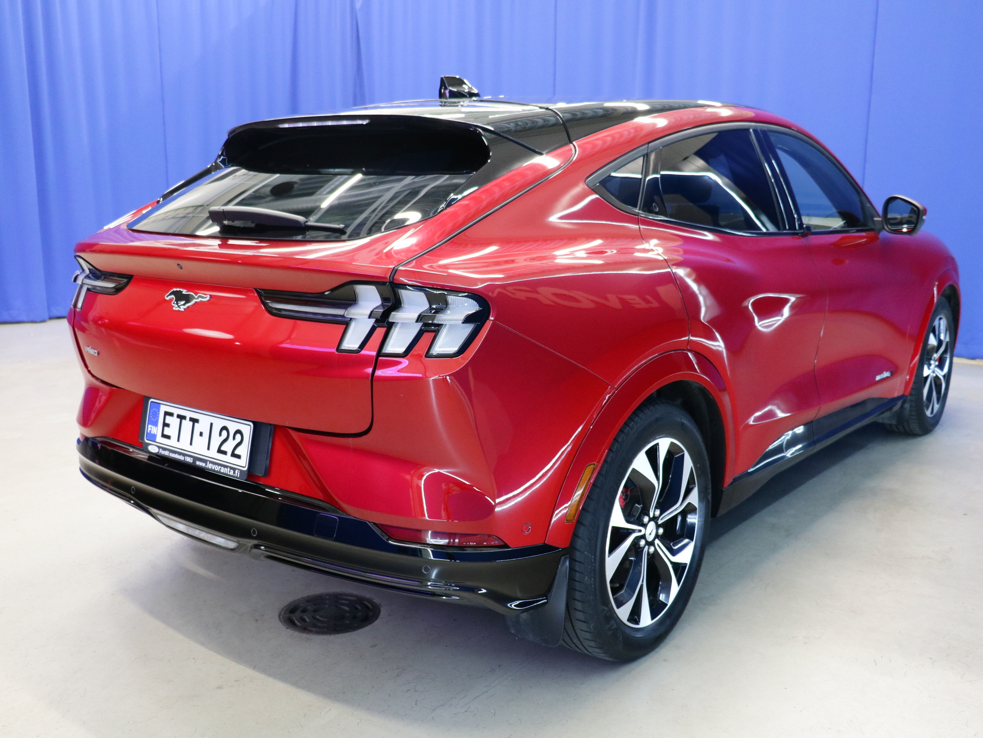 Ford Mustang Mach-E 2022, kuva 6/24