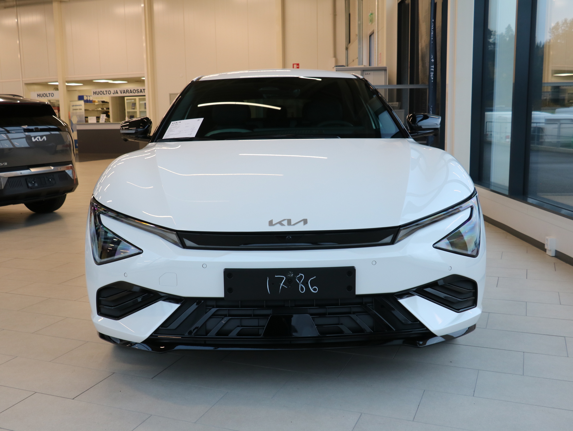 Kia EV6 GT-Line AWD 84kWh 325hv 2026, kuva 2/32
