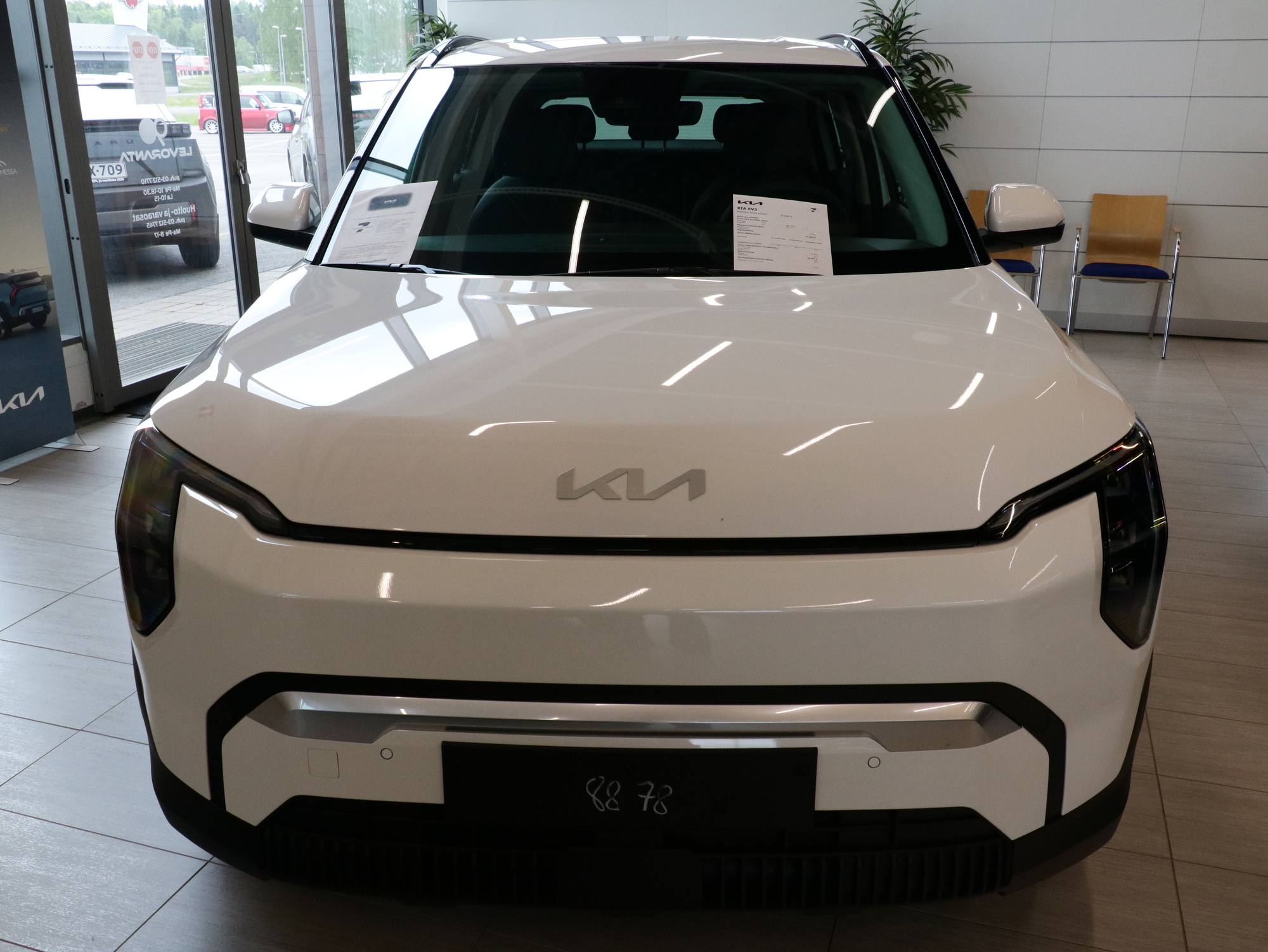 Kia EV3 Earth FWD 81,4kWh 204hv 2026, kuva 2/17