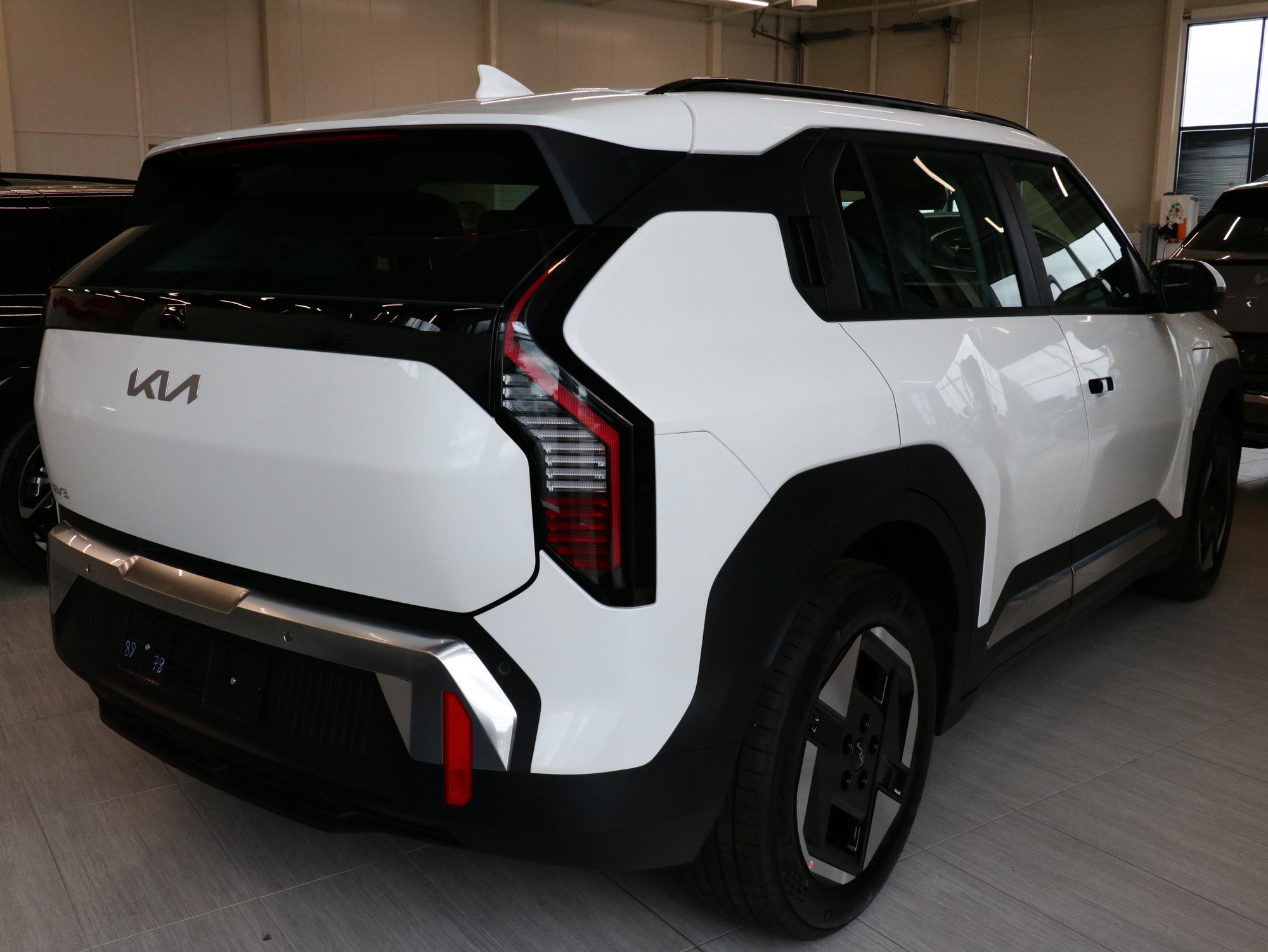 Kia EV3 Earth FWD 81,4kWh 204hv 2026, kuva 4/17