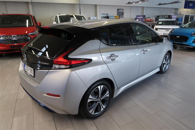 Nissan Leaf N-Connecta MY21 40 kWh 2022, photo 5/15