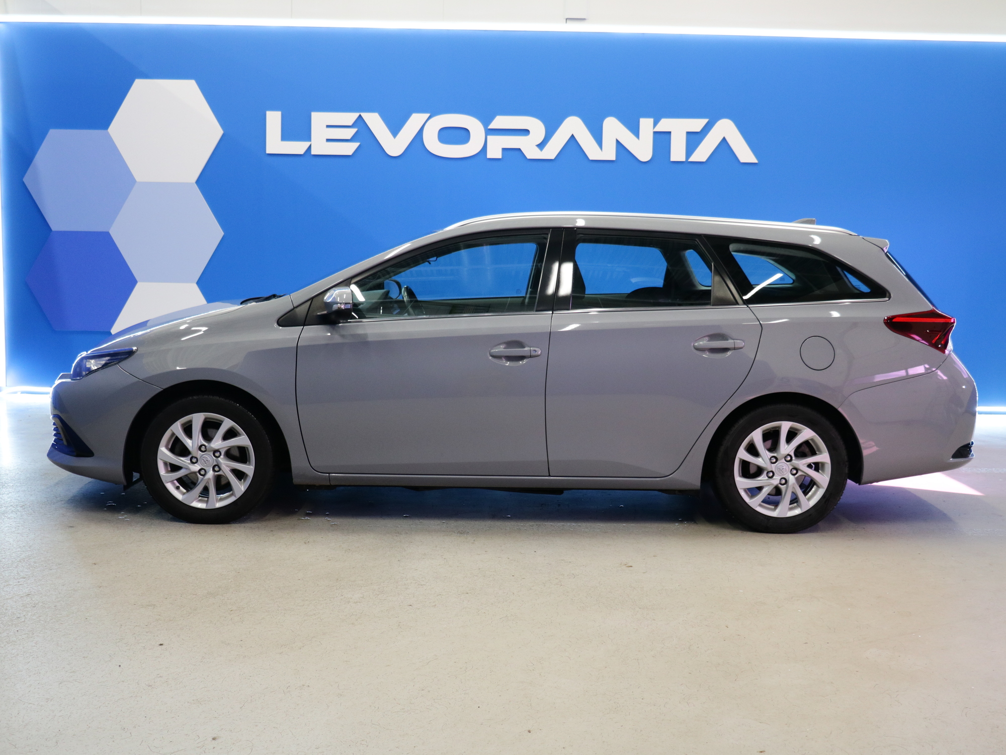 Toyota Auris Touring Sports 1,2 T Active 2018, kuva 4/33