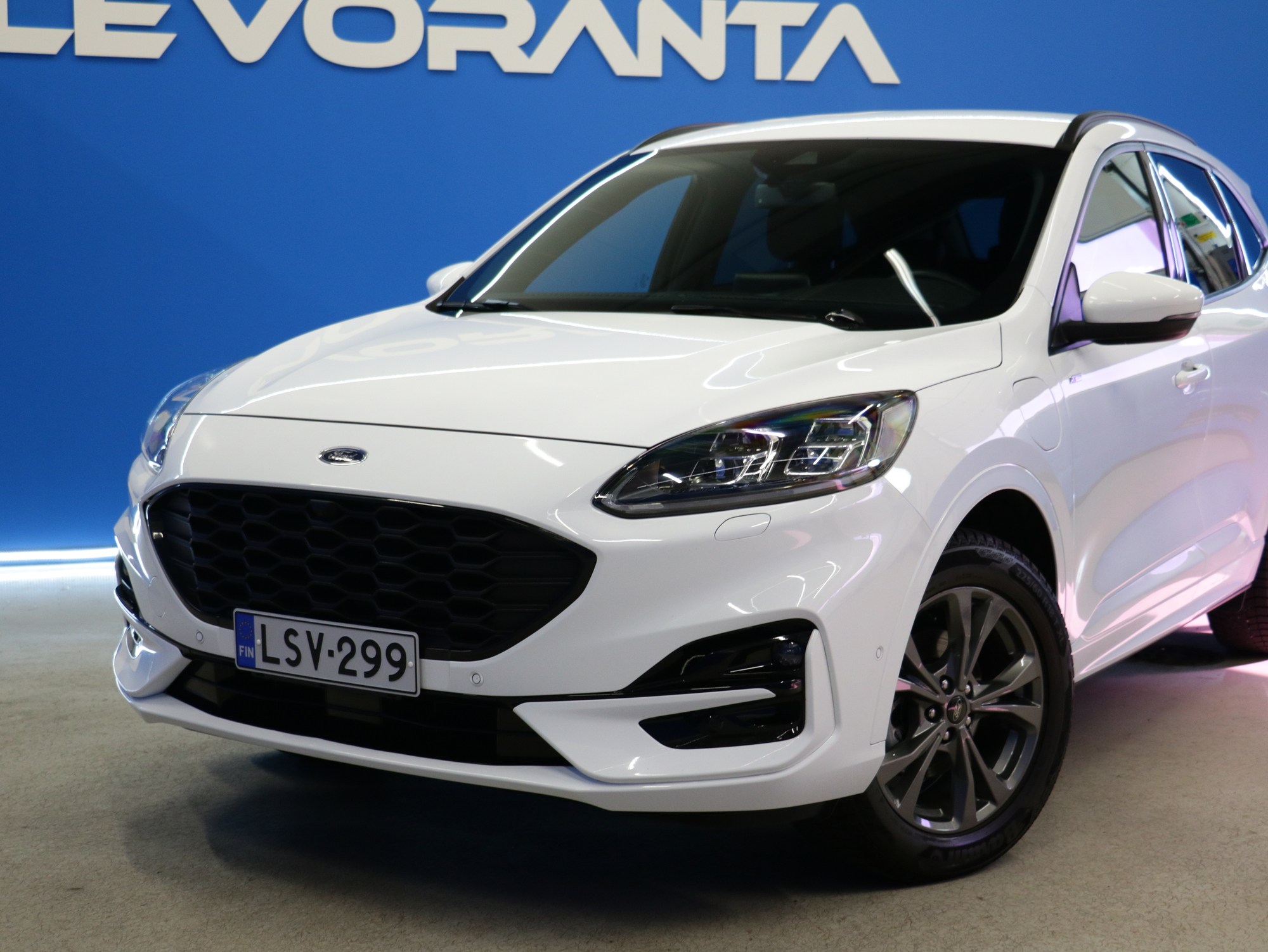 Ford Kuga 2023, kuva 2/38