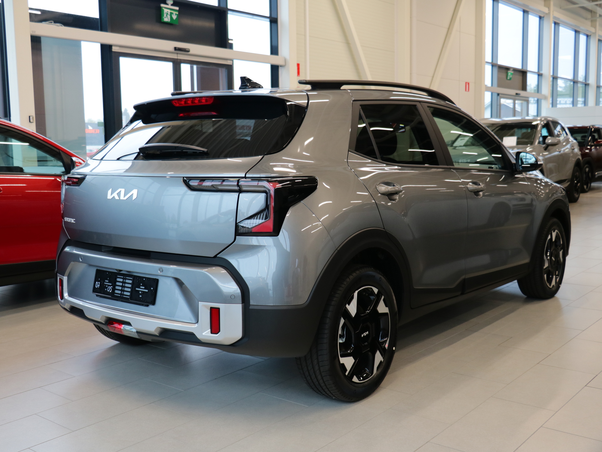 Kia Stonic 1,0 T-GDI 100hv EX DCT 2026, kuva 4/31