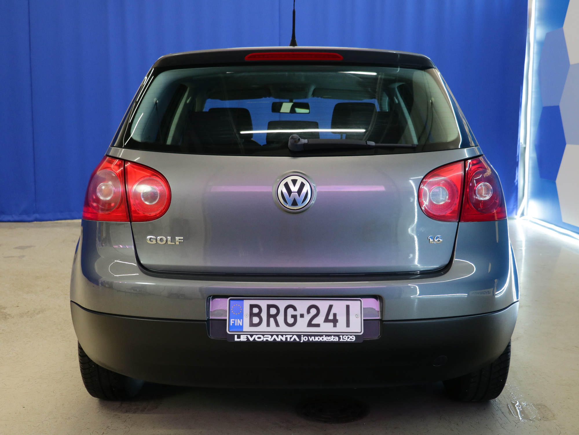 Volkswagen Golf 1,6 75 kW Trendline 5d 2005, kuva 6/29