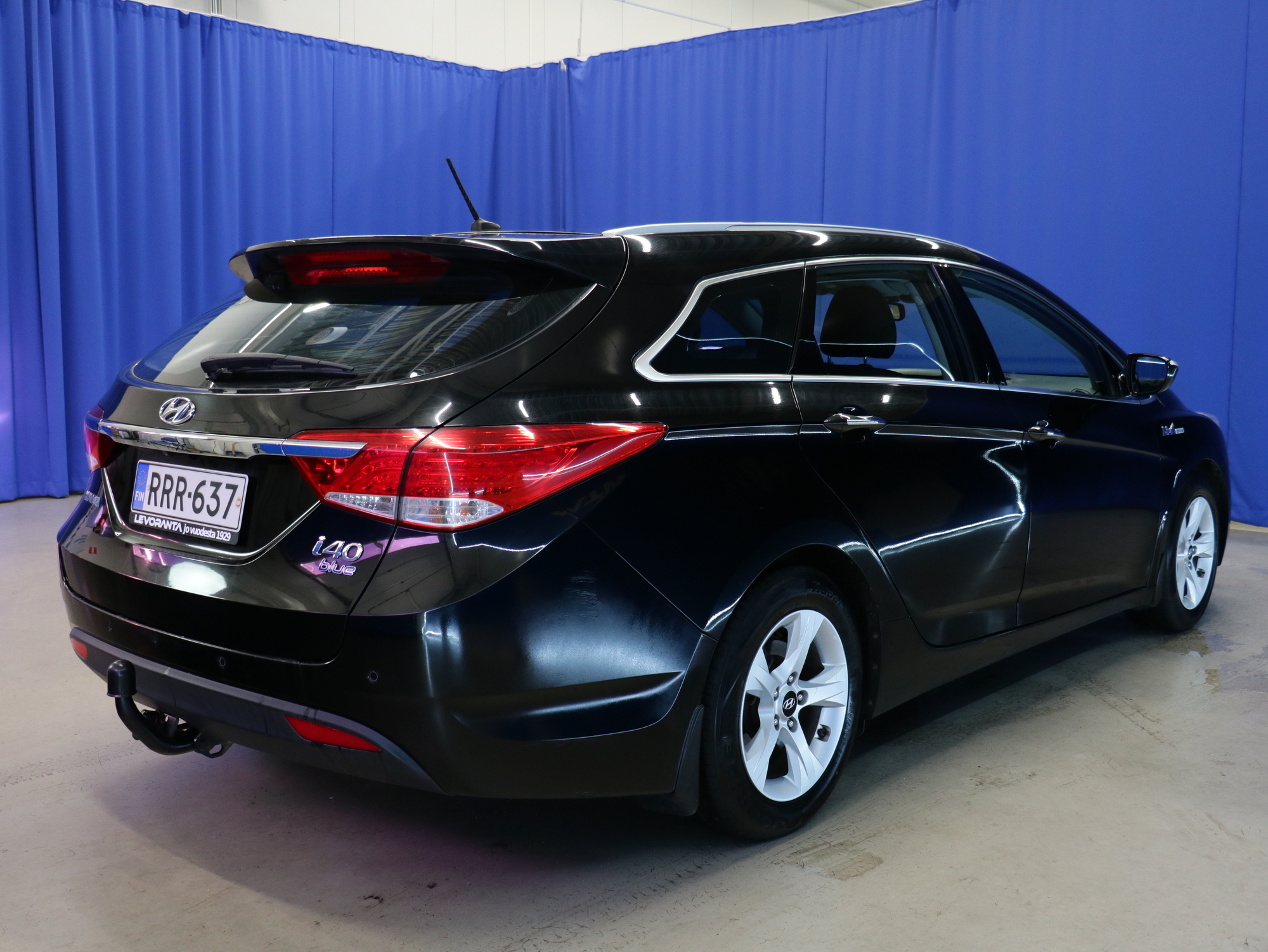 Hyundai i40 1,6 GDI 6MT ISG Comfort Plus 2015, photo 7/32