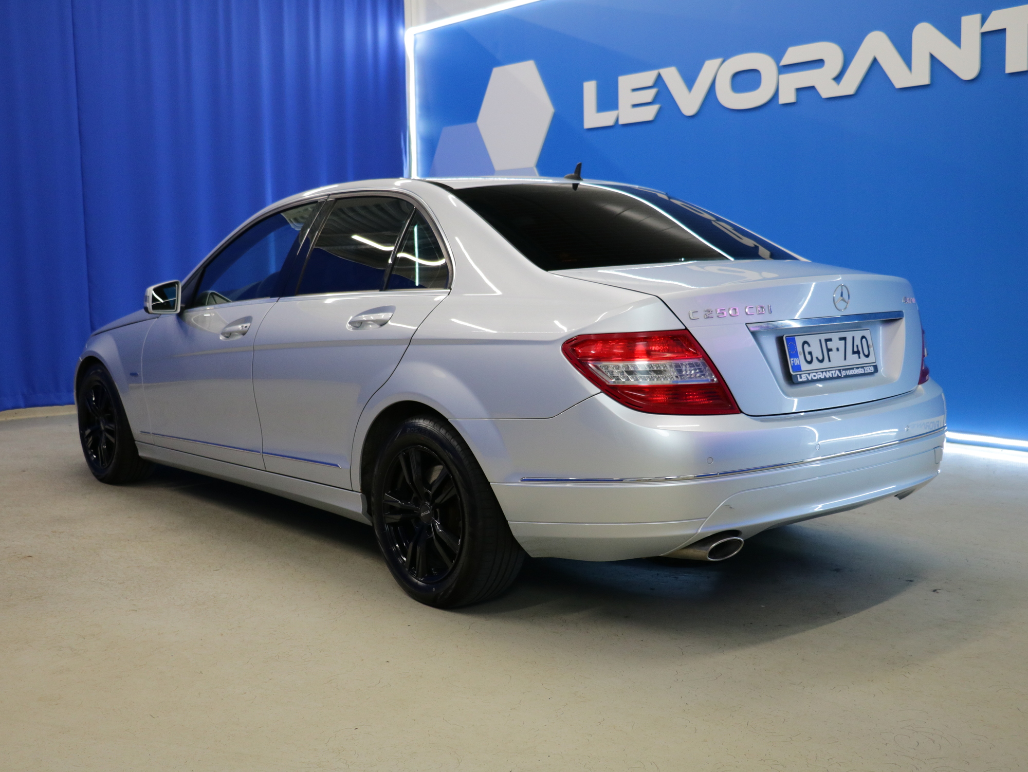Mercedes-Benz C 2010, kuva 5/33