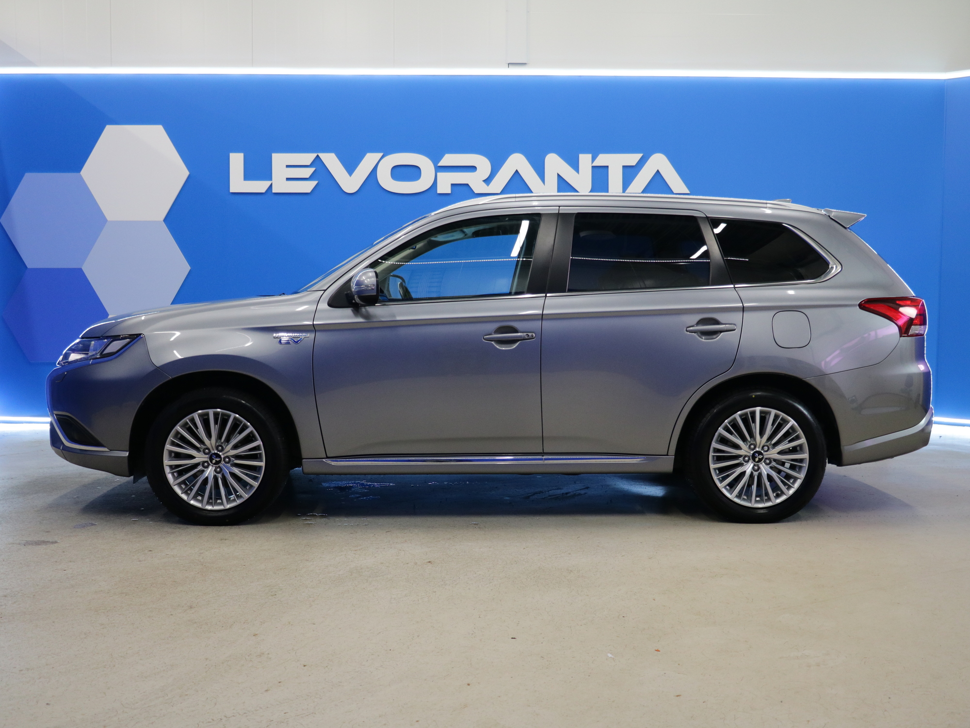 Mitsubishi Outlander PHEV Active 4WD 5P 2020, kuva 4/33