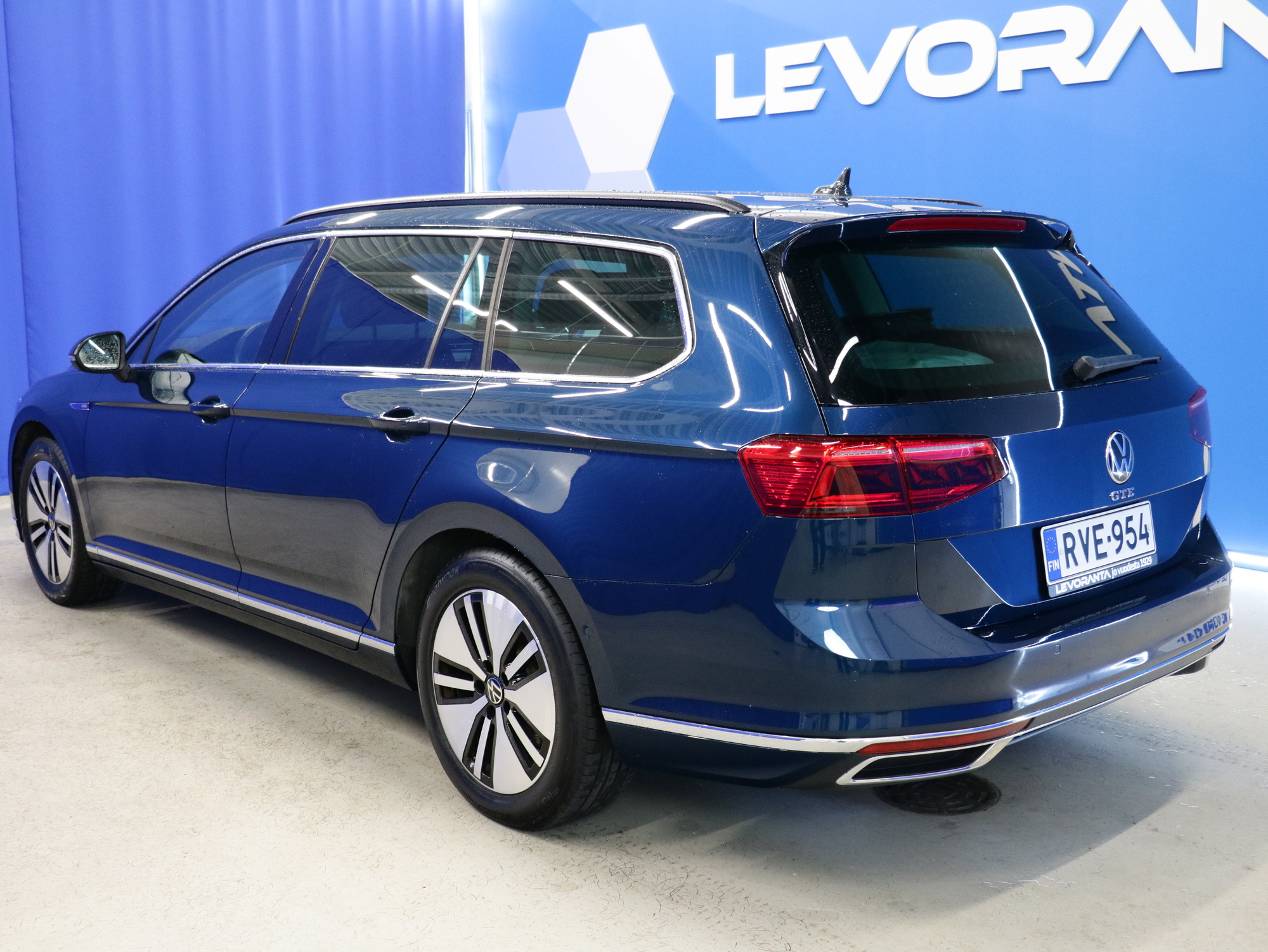 Volkswagen Passat 2023, kuva 4/31