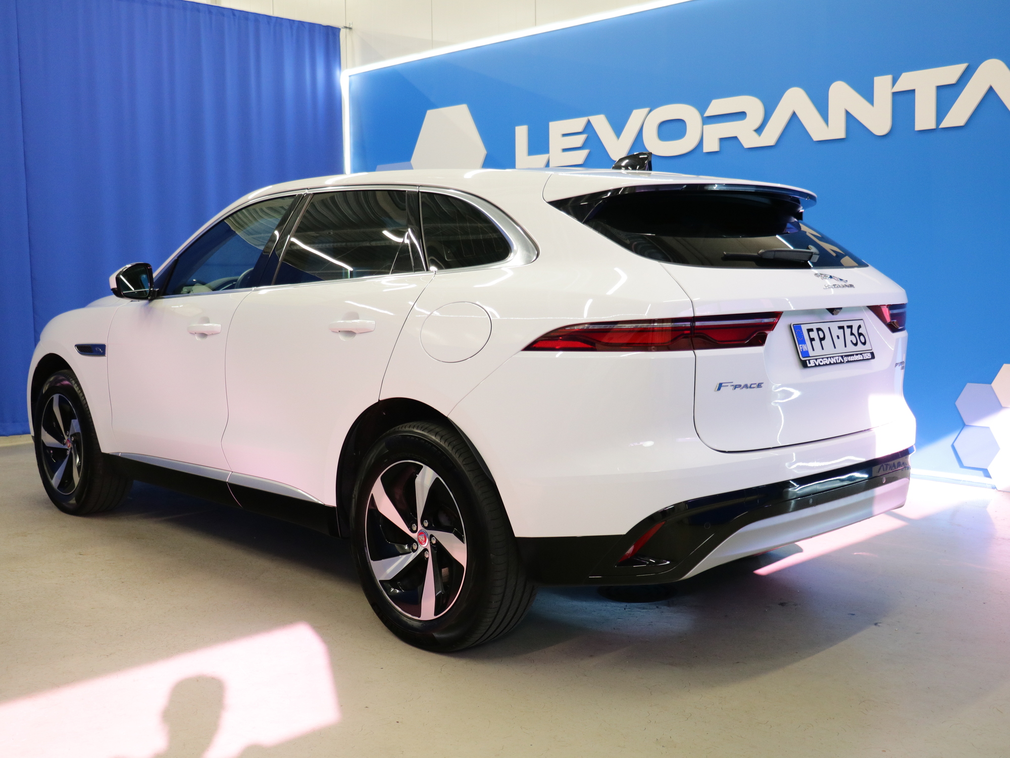 Jaguar F-Pace P400e Plug-in Hybrid S 2022, kuva 5/39