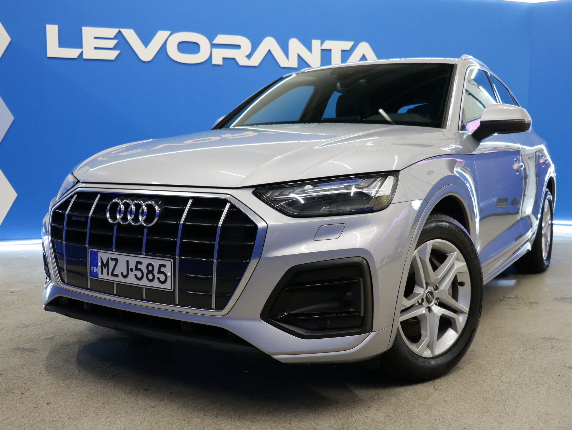Audi Q5 2022, photo 2/36