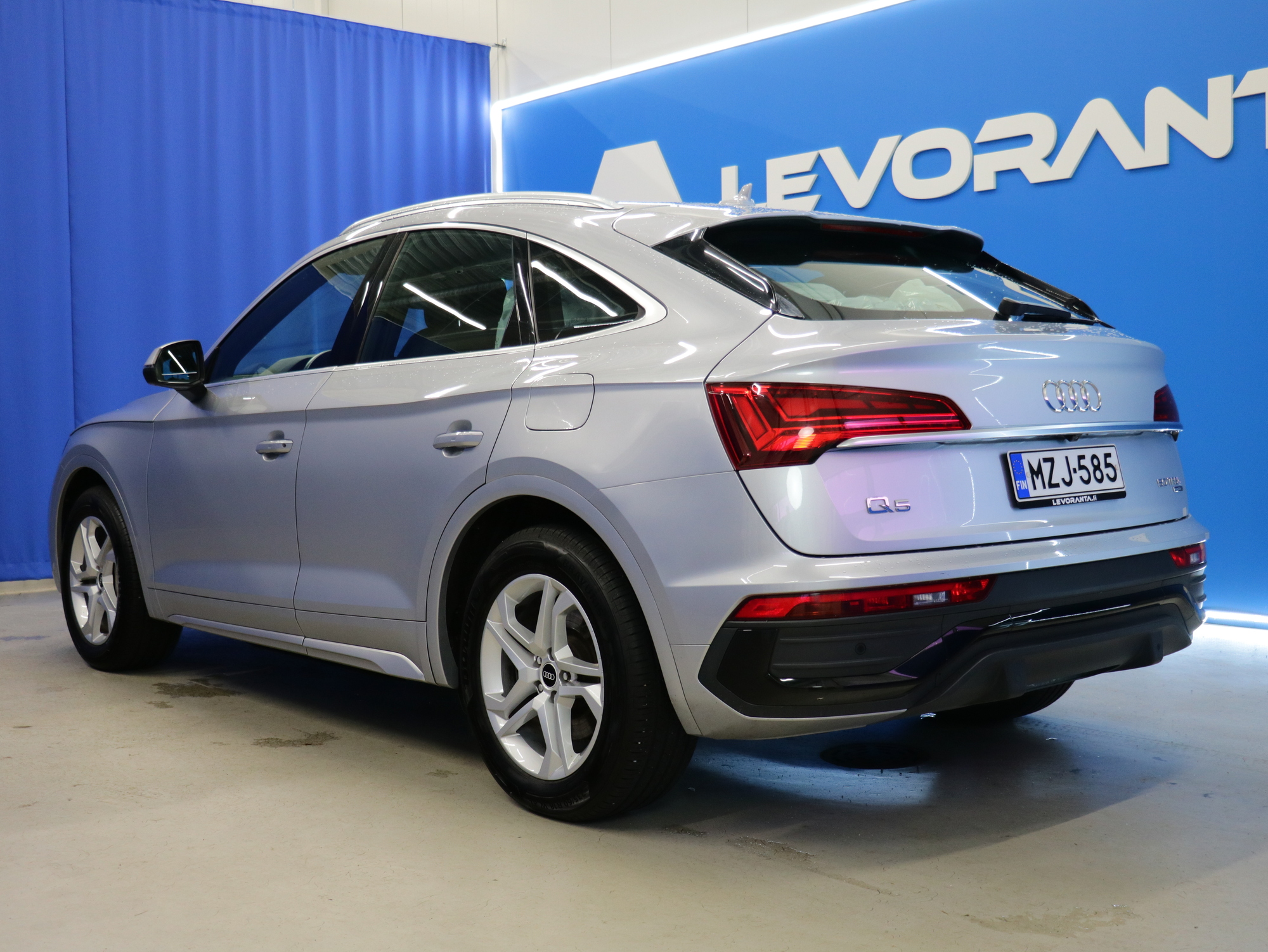 Audi Q5 2022, photo 5/36