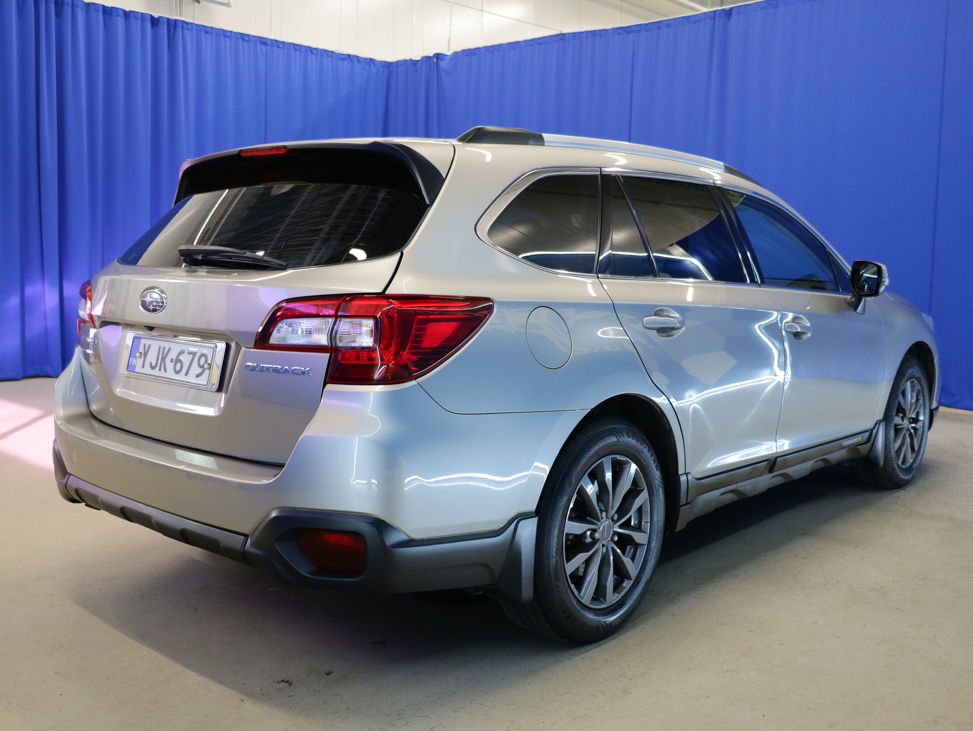 Subaru Outback 2,5i Base CVT 2016, kuva 7/34