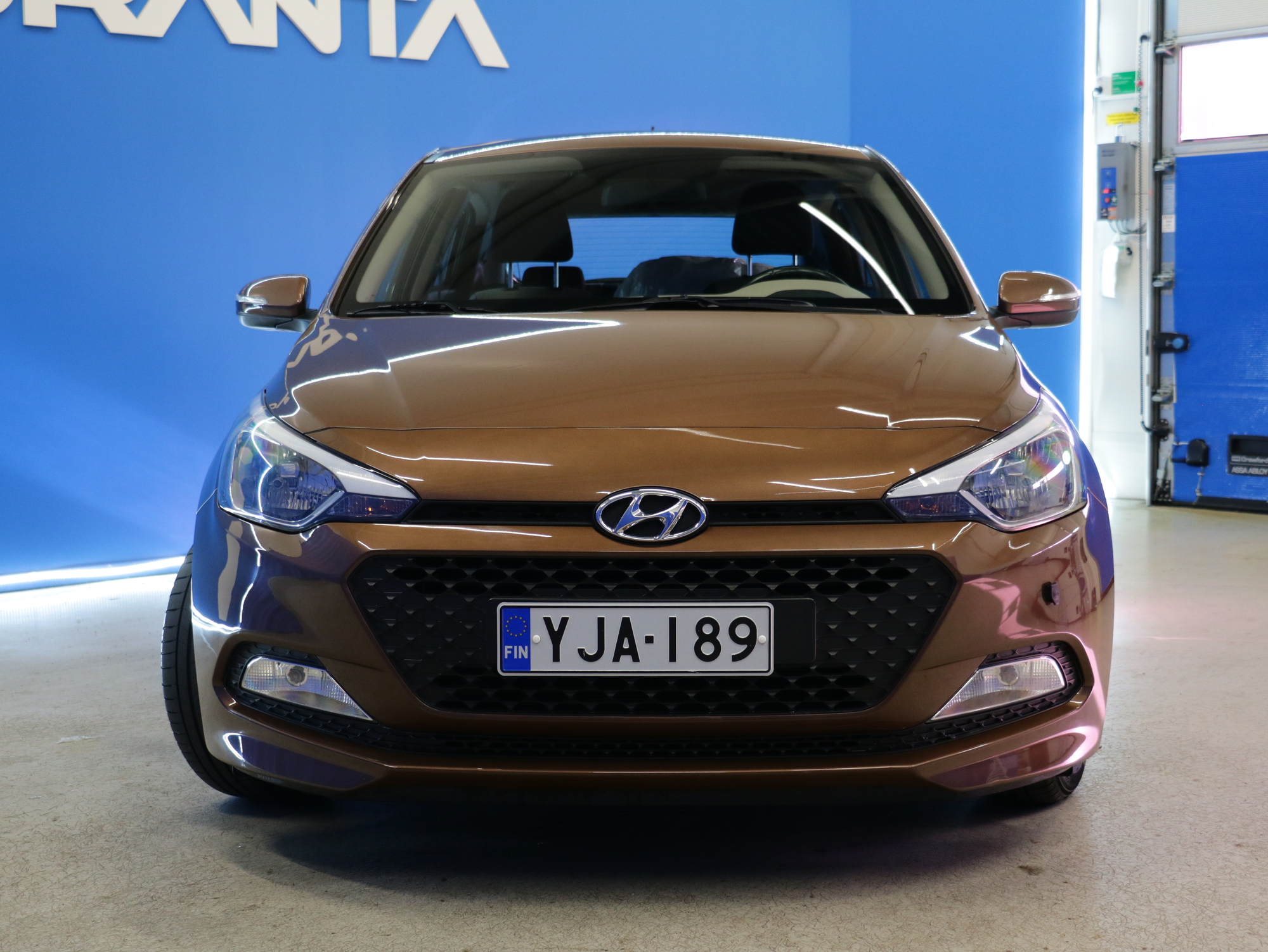 Hyundai i20 1,2 5MT Classic 2016, photo 3/31
