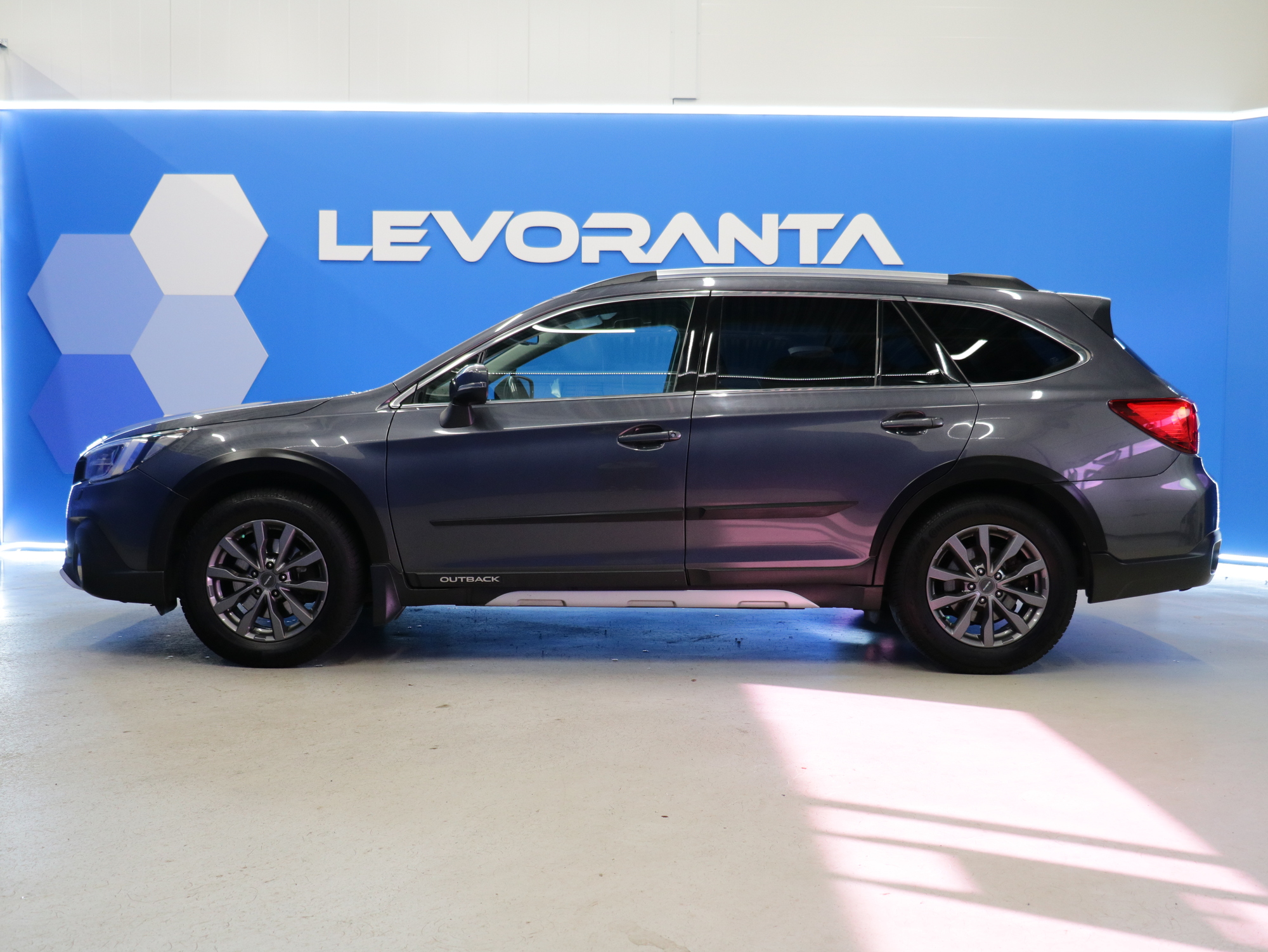 Subaru Outback 2,5i Active CVT 2020, kuva 4/35