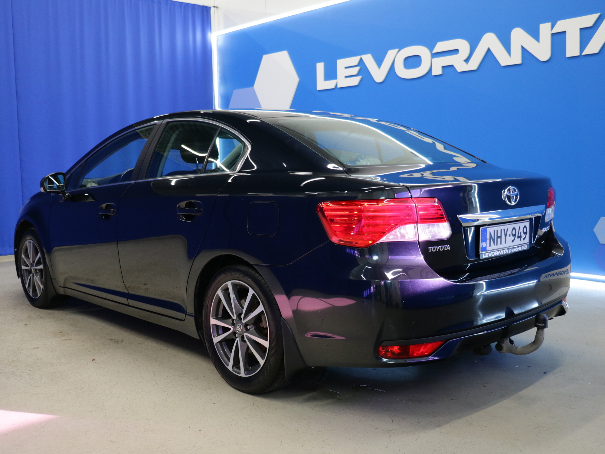 Toyota Avensis 2012, bild 5/35