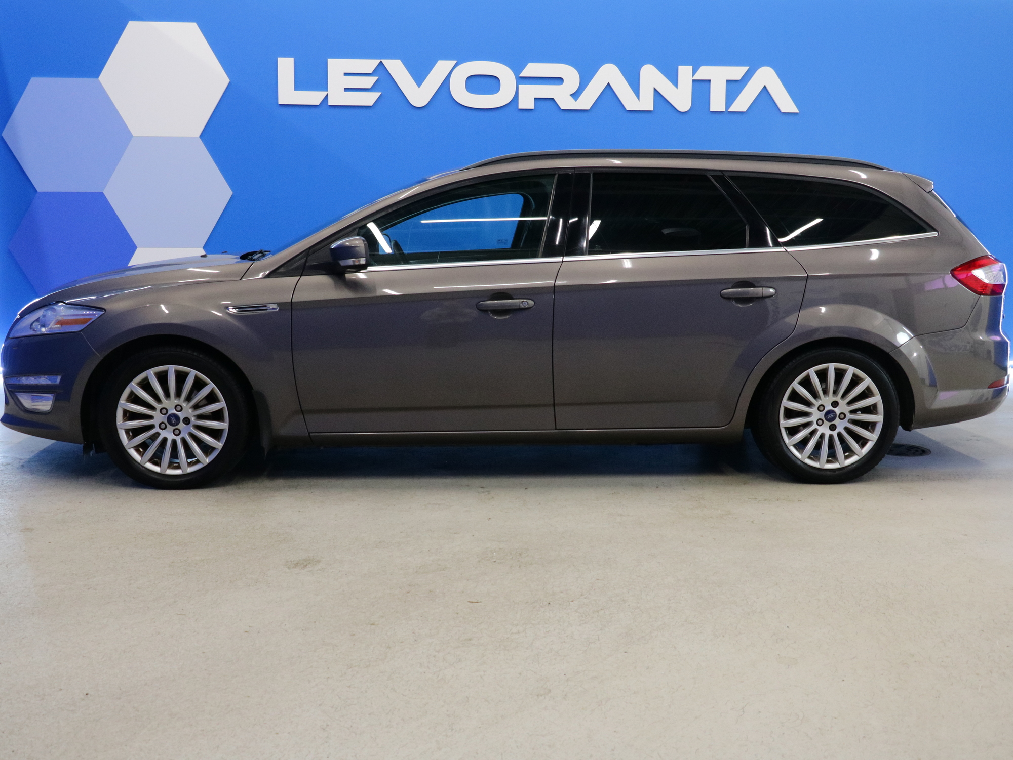 Ford Mondeo 2014, bild 3/21