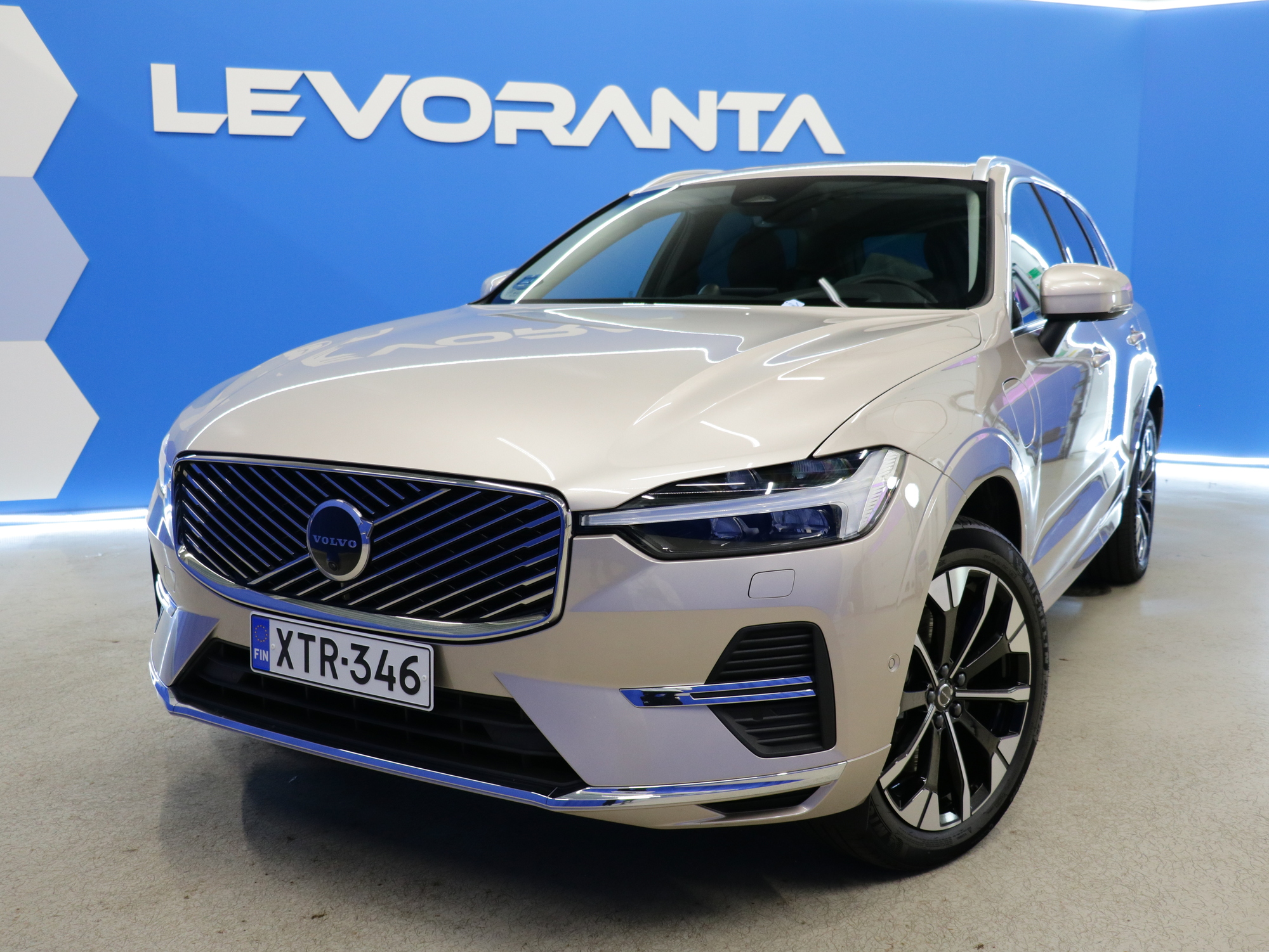 Volvo XC60 2026, bild 2/36