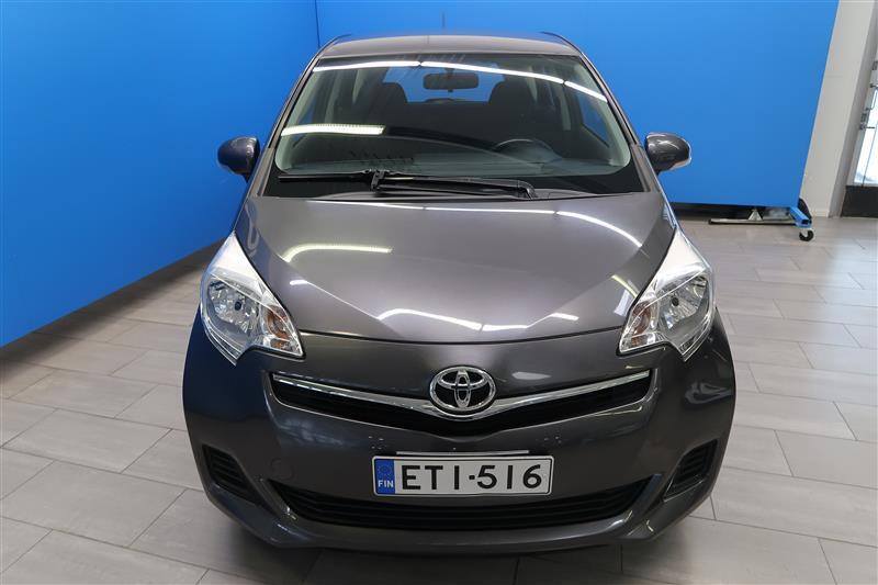 Toyota Verso-S 2011, bild 2/14