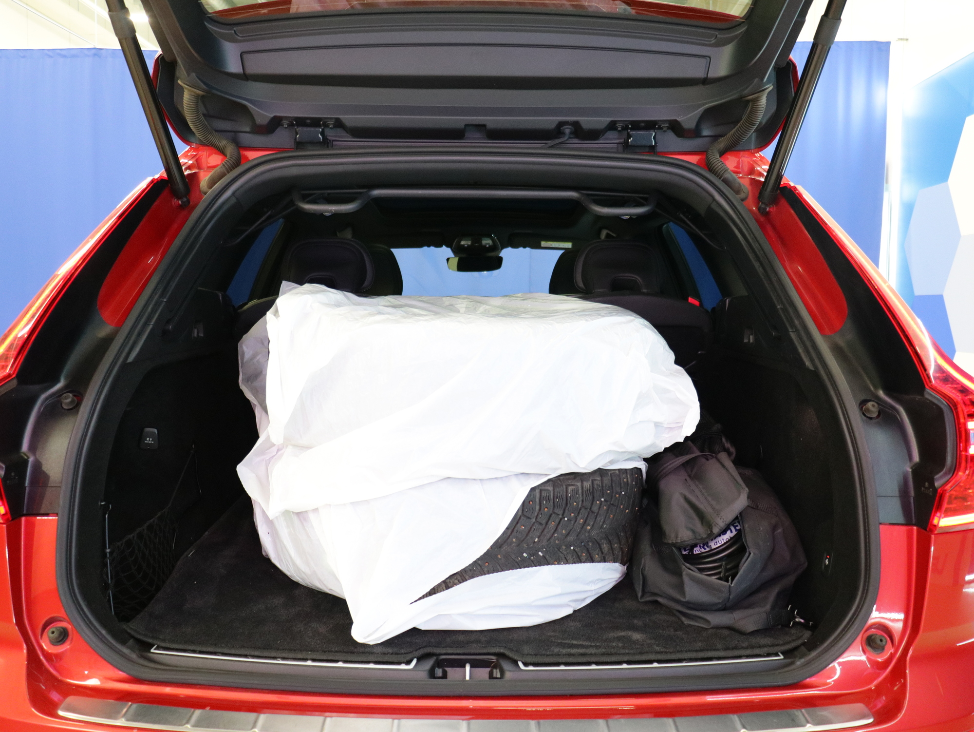 Volvo XC60 2022, bild 7/24