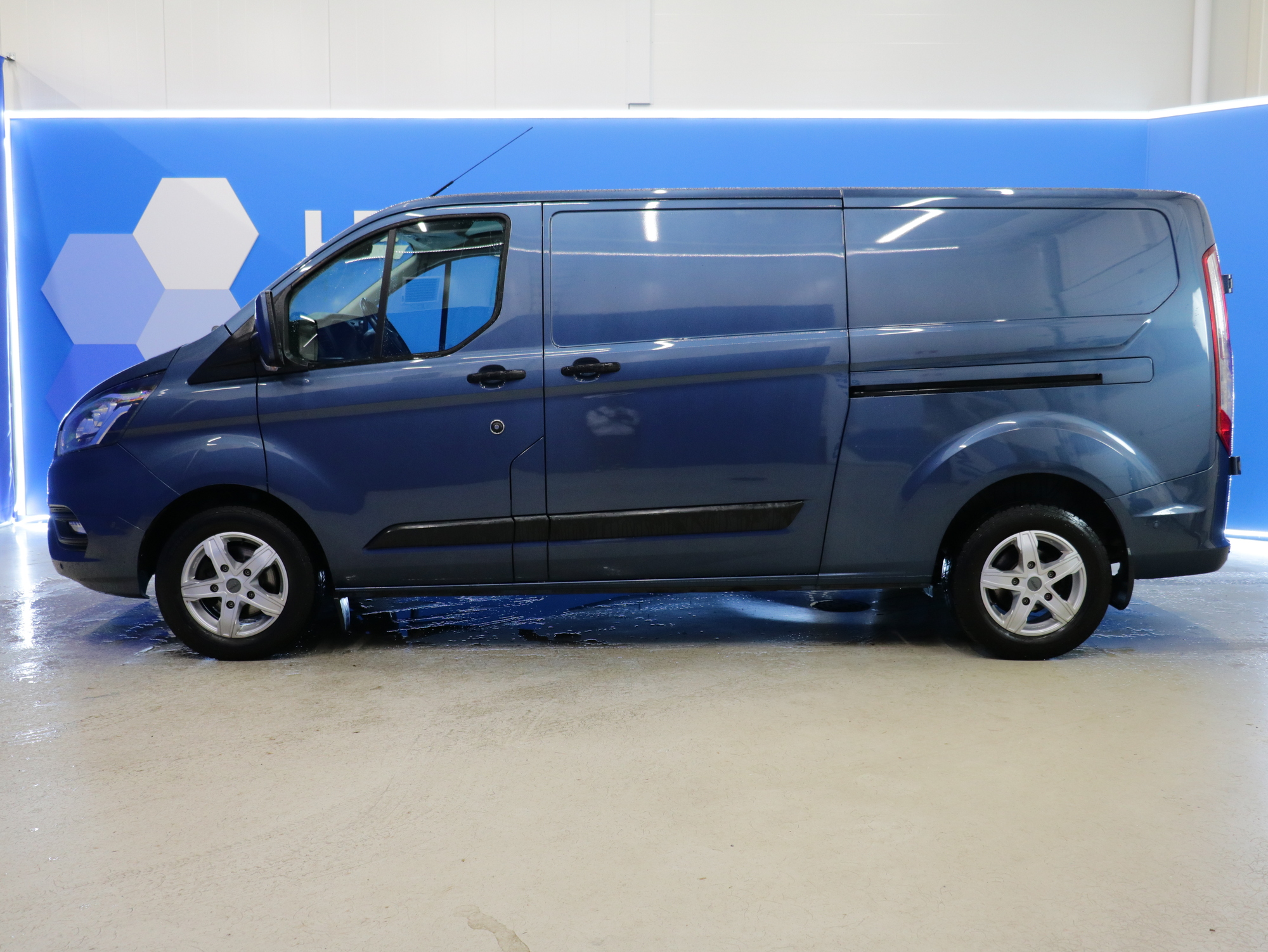 Ford Transit Custom 2022, bild 4/29