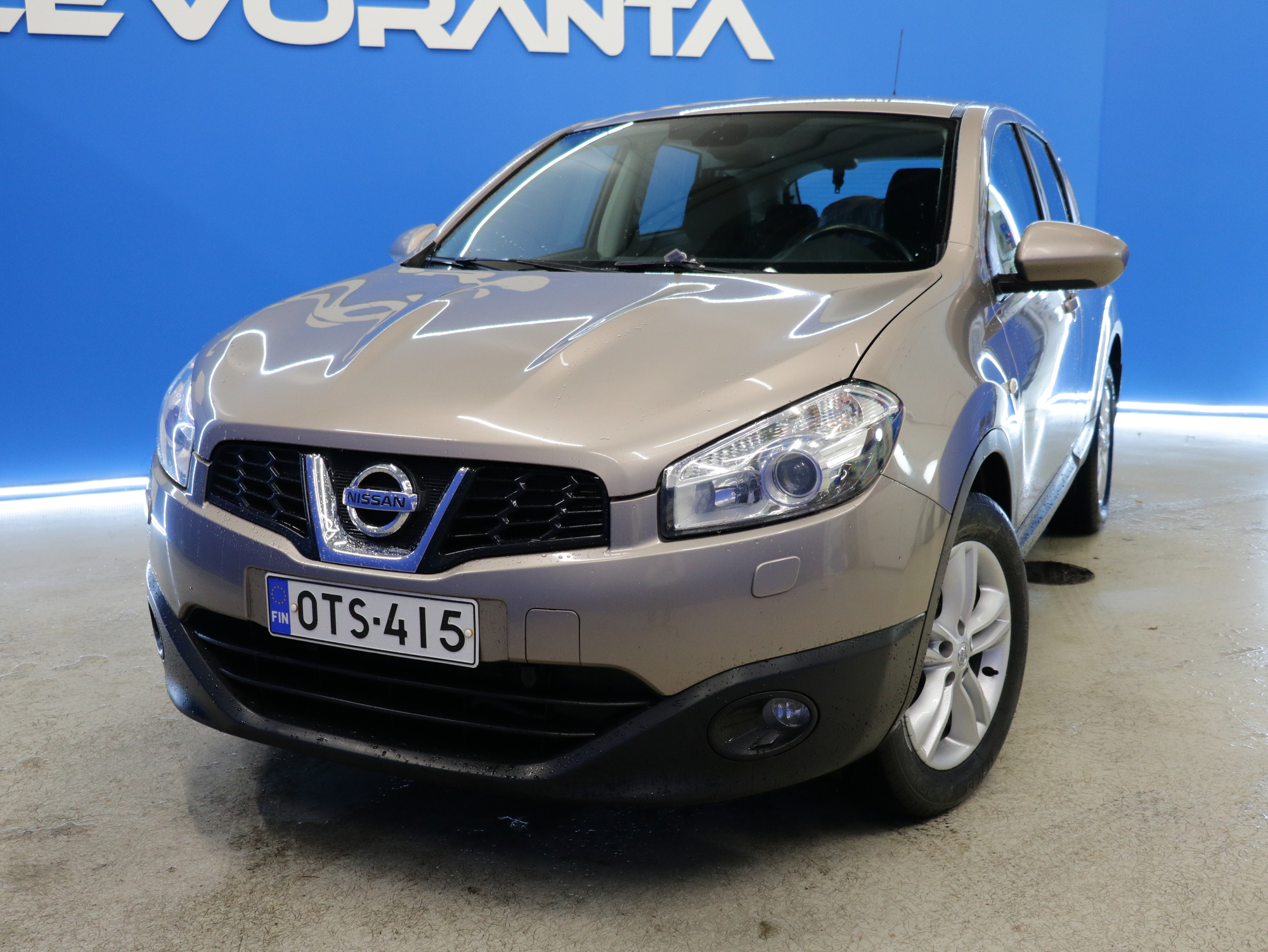 Nissan Qashqai 1,6L Acenta 2WD CVT 2012, photo 2/32