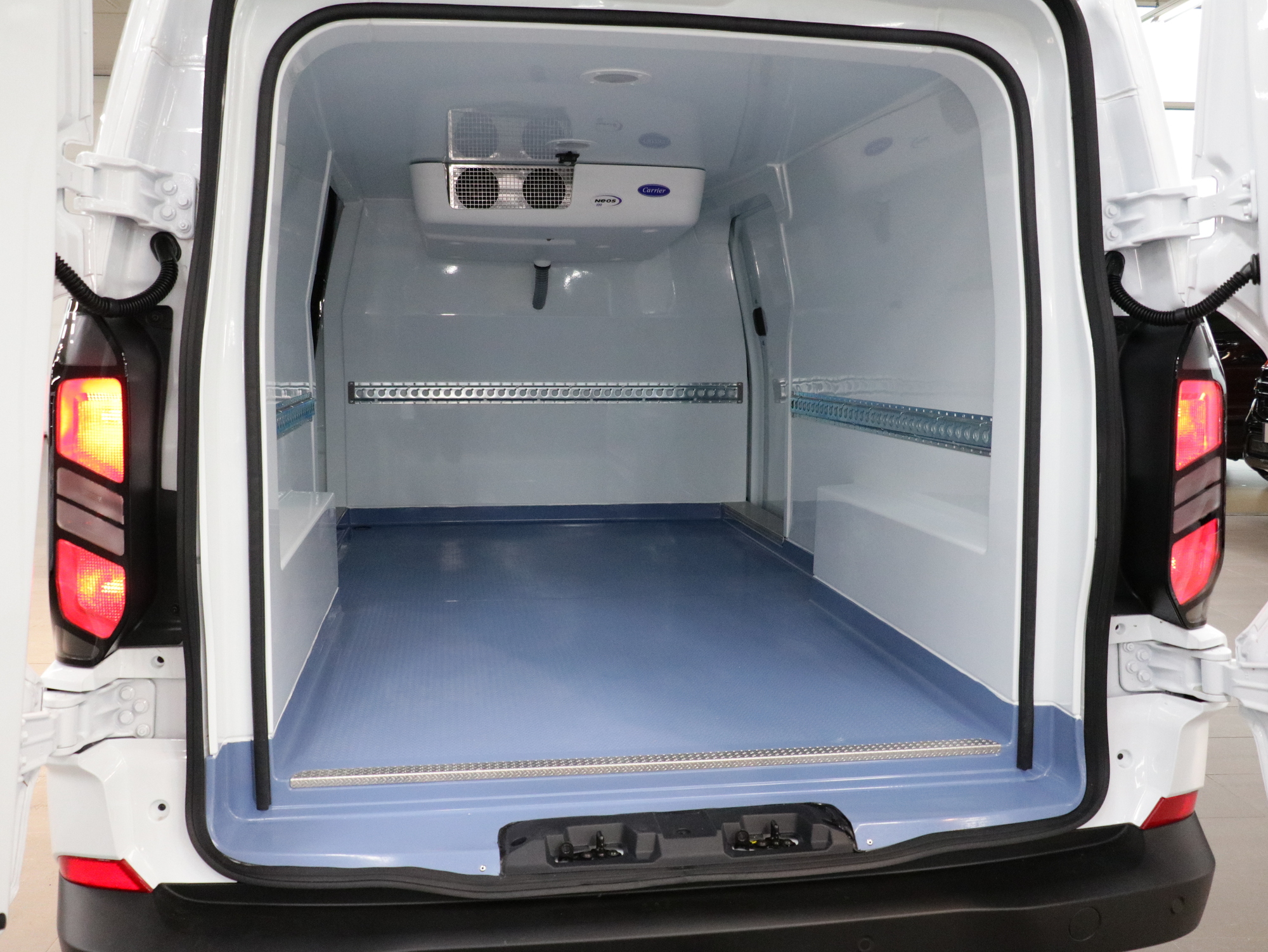Ford Transit Custom 2026, bild 6/27