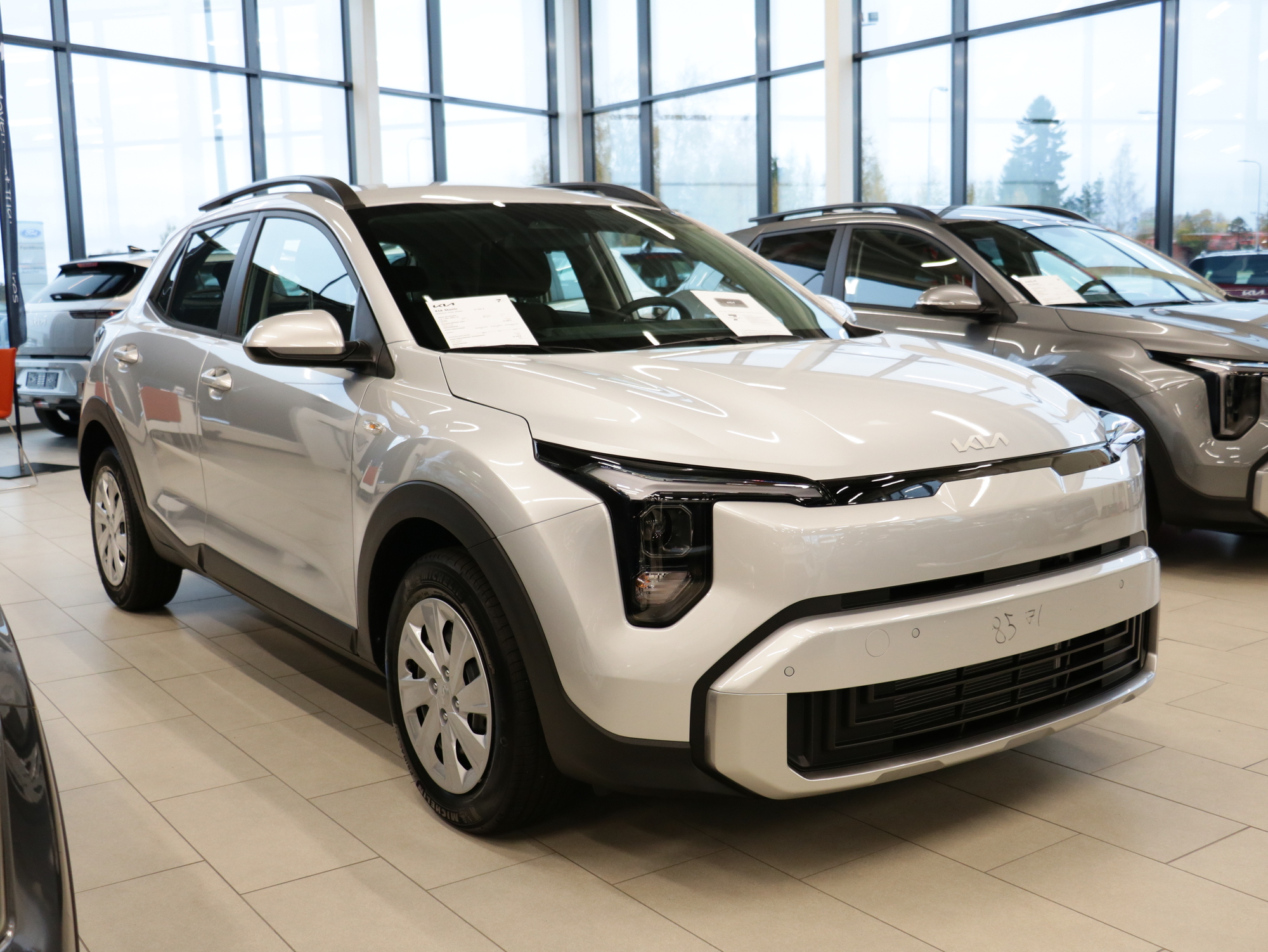 Kia Stonic 1,0 T-GDI 100hv LX 2026, bild 2/30